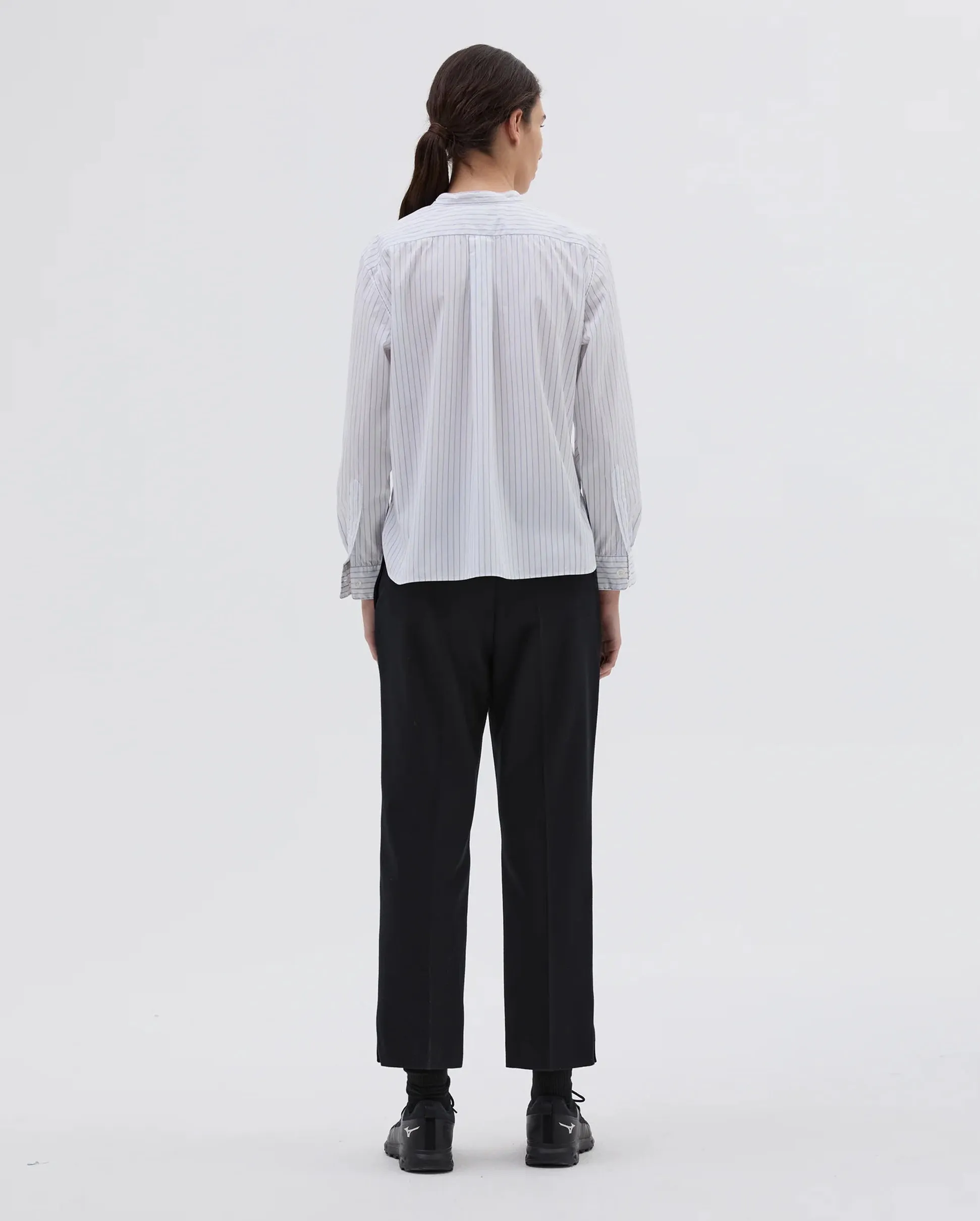 BUTTON THROUGH COLLARLESS SHIRT / PALE BLUE