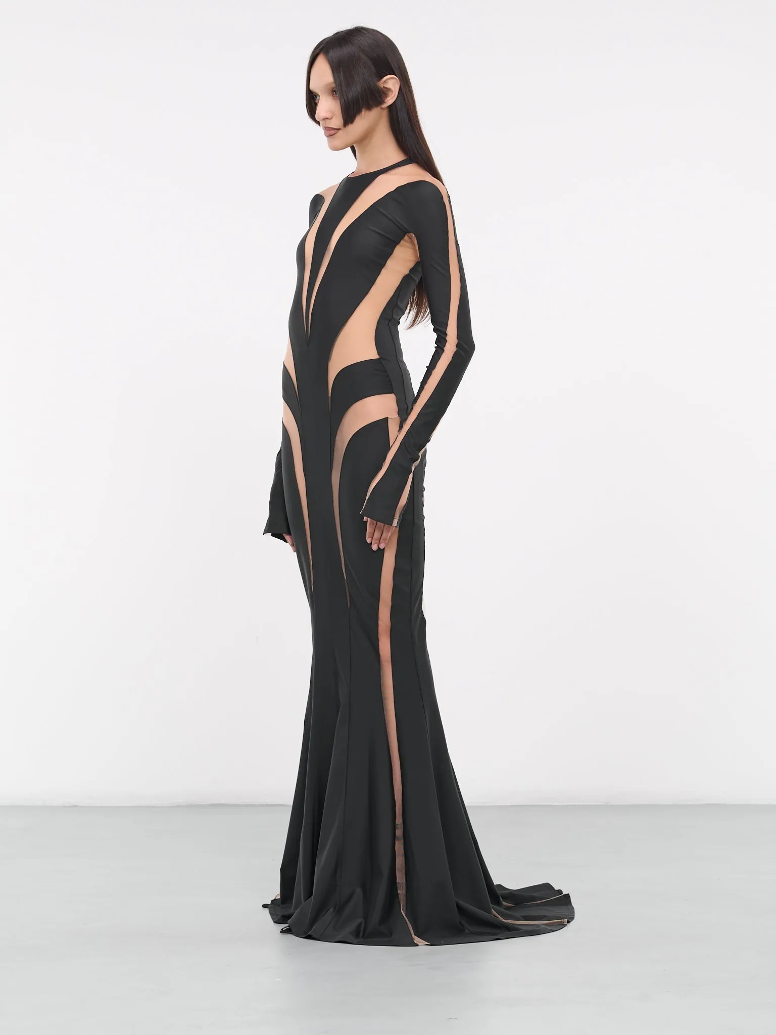 Cut-Out Gown (1R01482842-BLACK-NUDE)