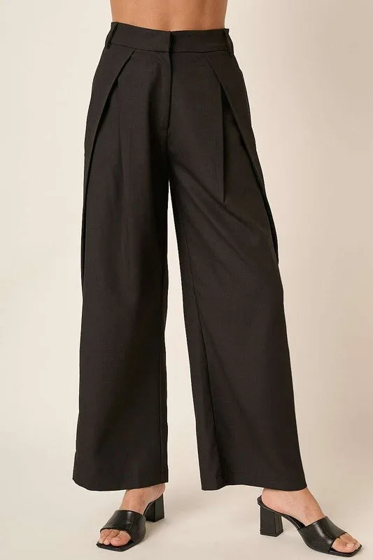 Deep Pleated Wide Leg Pant