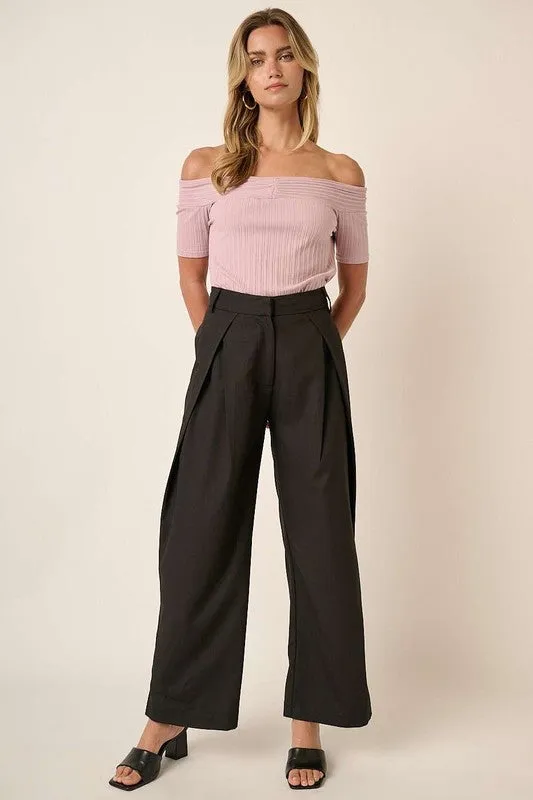 Deep Pleated Wide Leg Pant