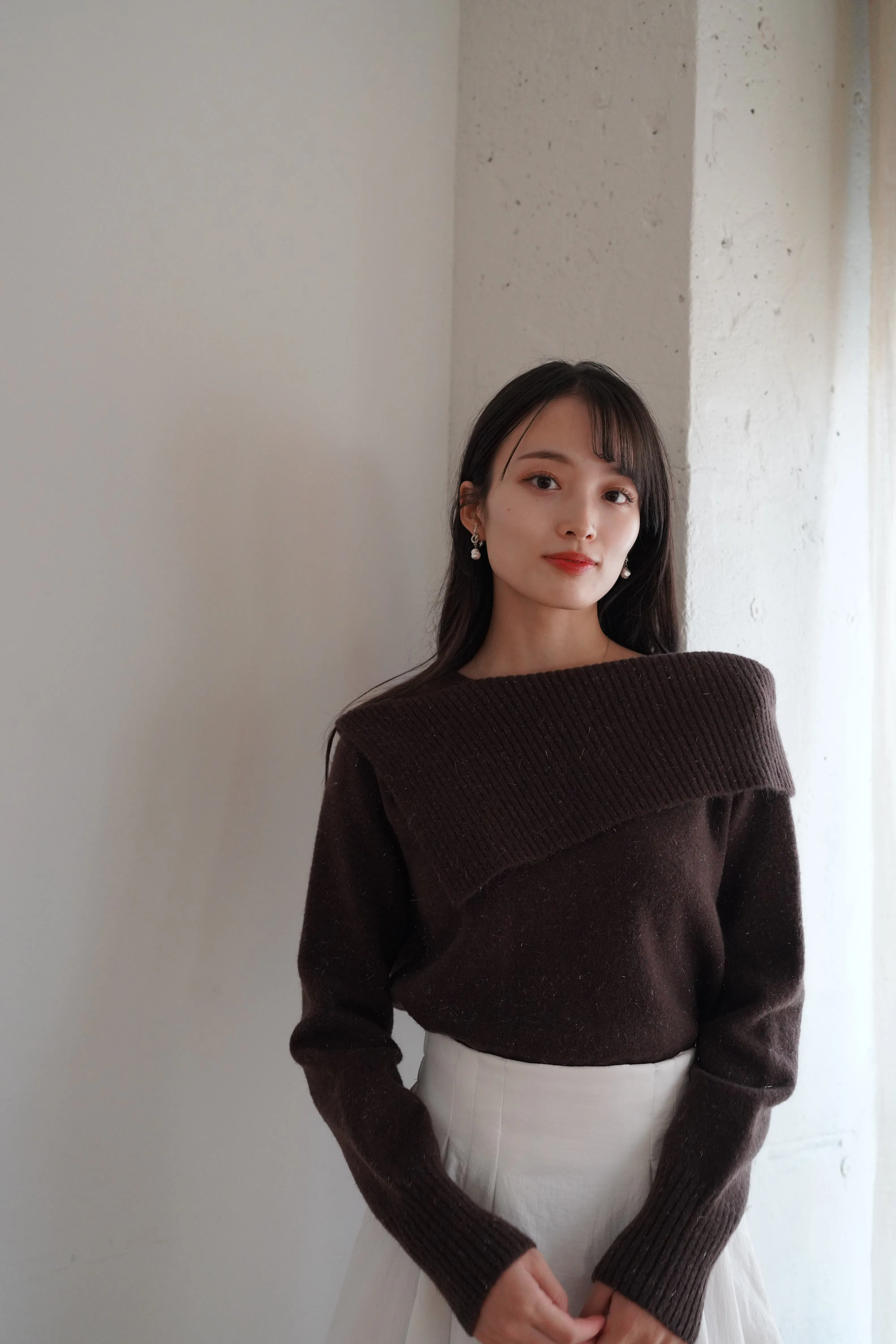 Lamé off shoulder knit