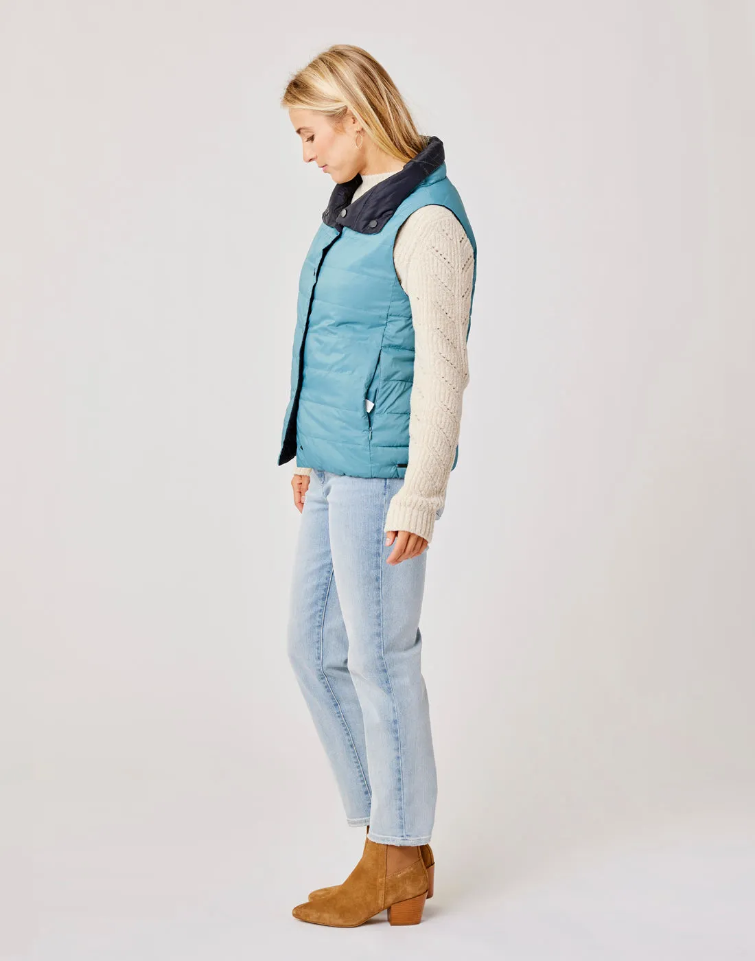 Silverton Reversible Down Vest: Hydro/Black -FINAL SALE