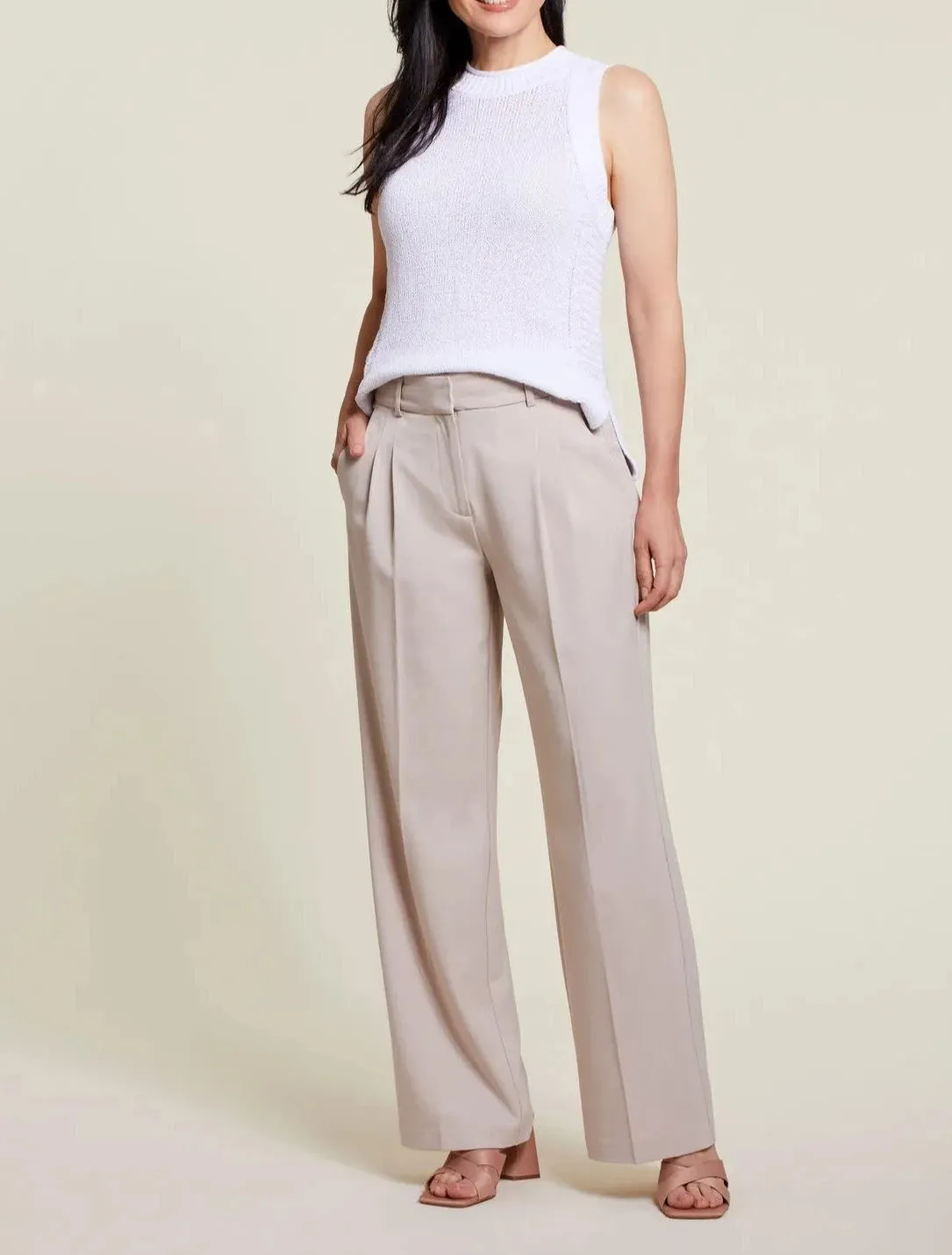 Wide Leg Pleated Trouser